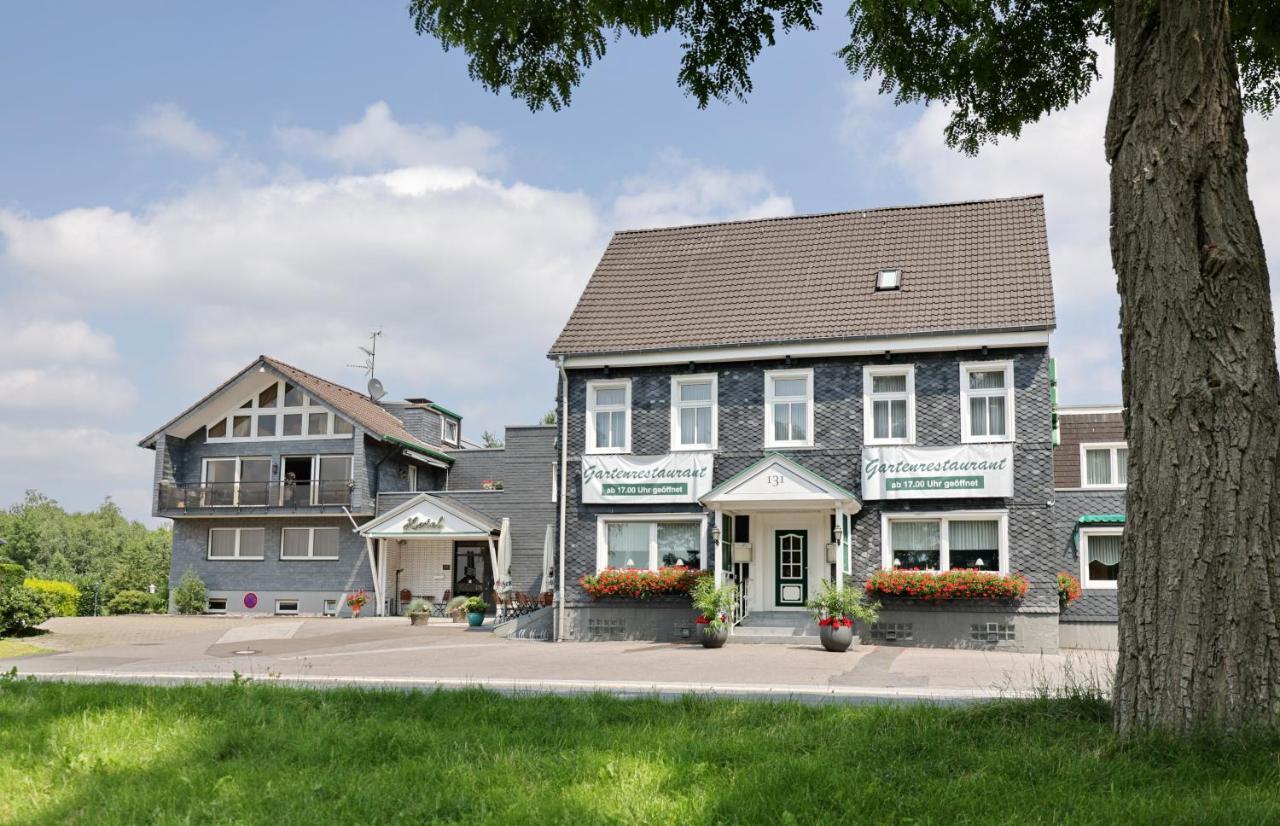 Hotel Restaurant Fischer Remscheid Buitenkant foto