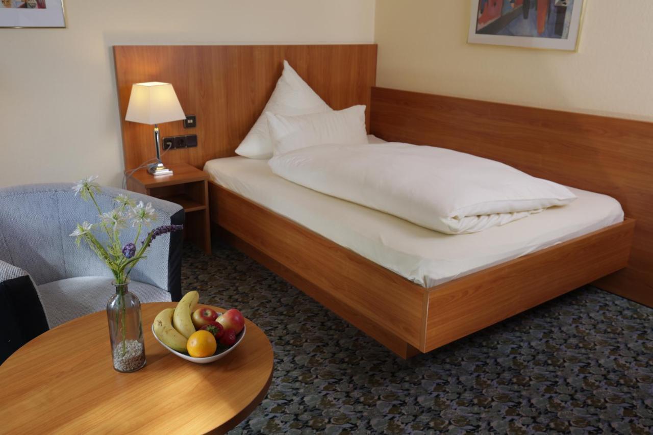 Hotel Restaurant Fischer Remscheid Buitenkant foto