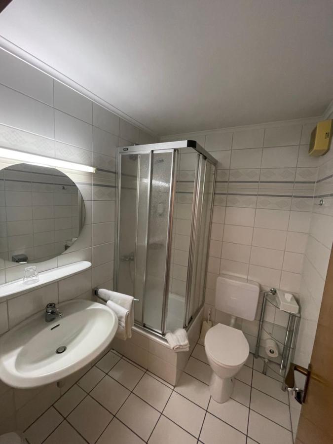 Hotel Restaurant Fischer Remscheid Buitenkant foto