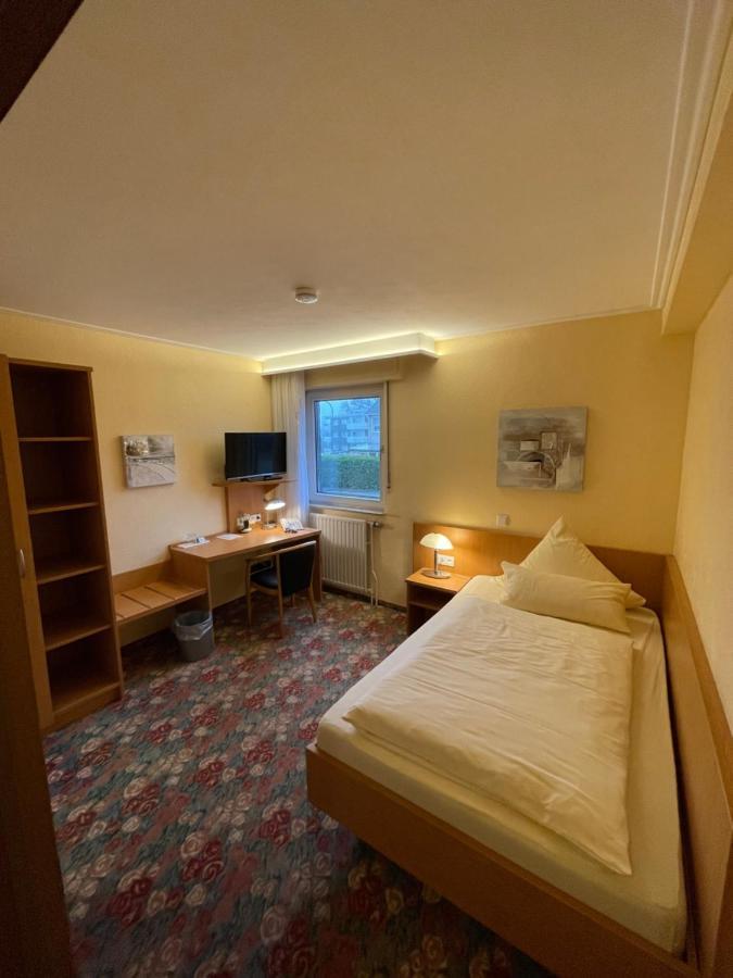Hotel Restaurant Fischer Remscheid Buitenkant foto