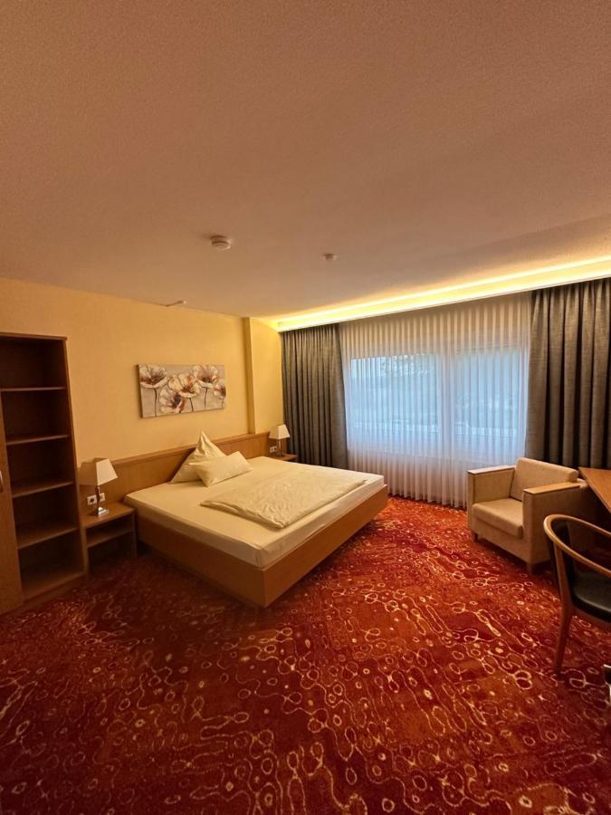 Hotel Restaurant Fischer Remscheid Buitenkant foto