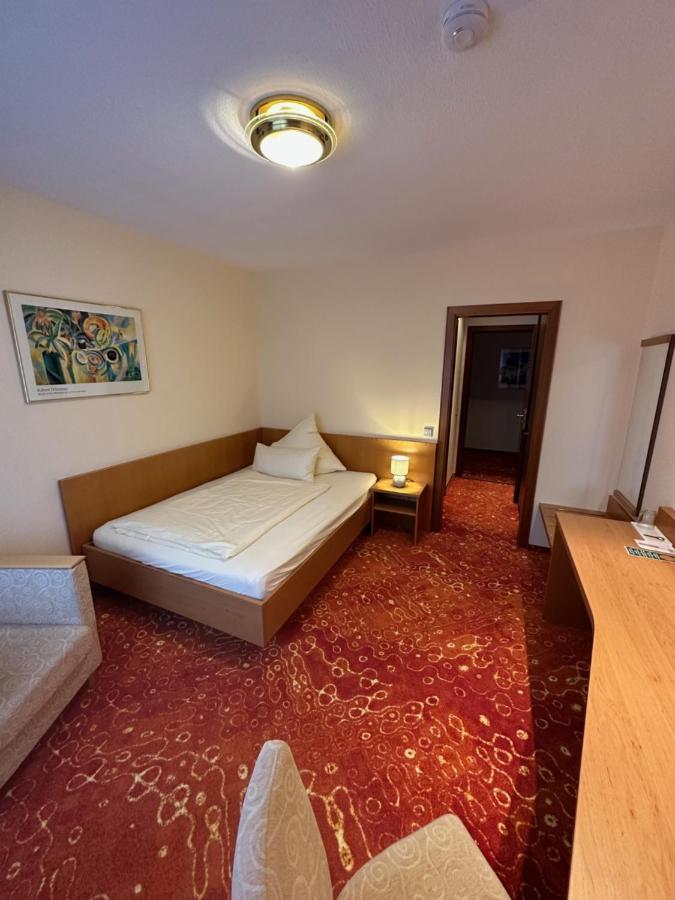 Hotel Restaurant Fischer Remscheid Buitenkant foto